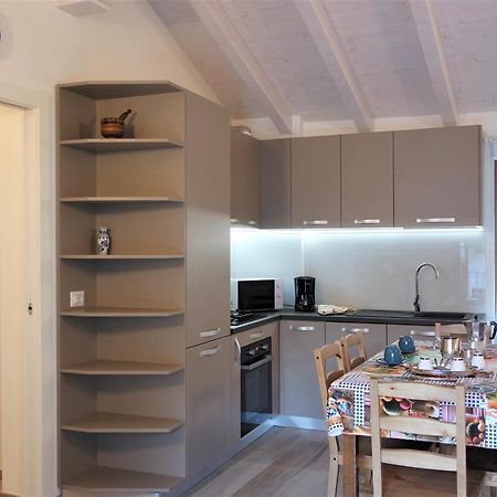 Casa Vacanze Loita Lägenhet Baveno Exteriör bild