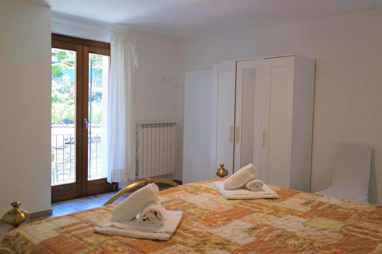 Casa Vacanze Loita Lägenhet Baveno Exteriör bild
