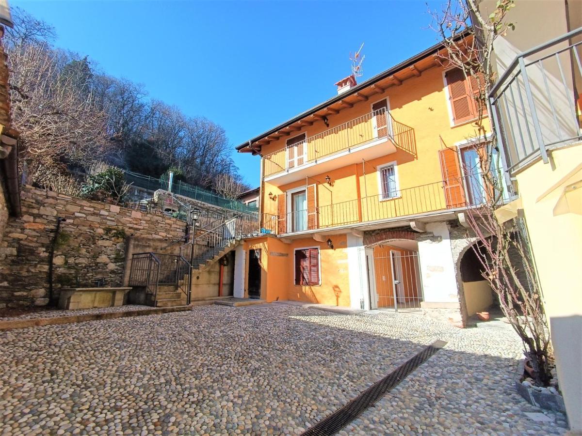 Casa Vacanze Loita Lägenhet Baveno Exteriör bild